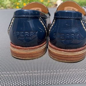 Sperry seaport penny